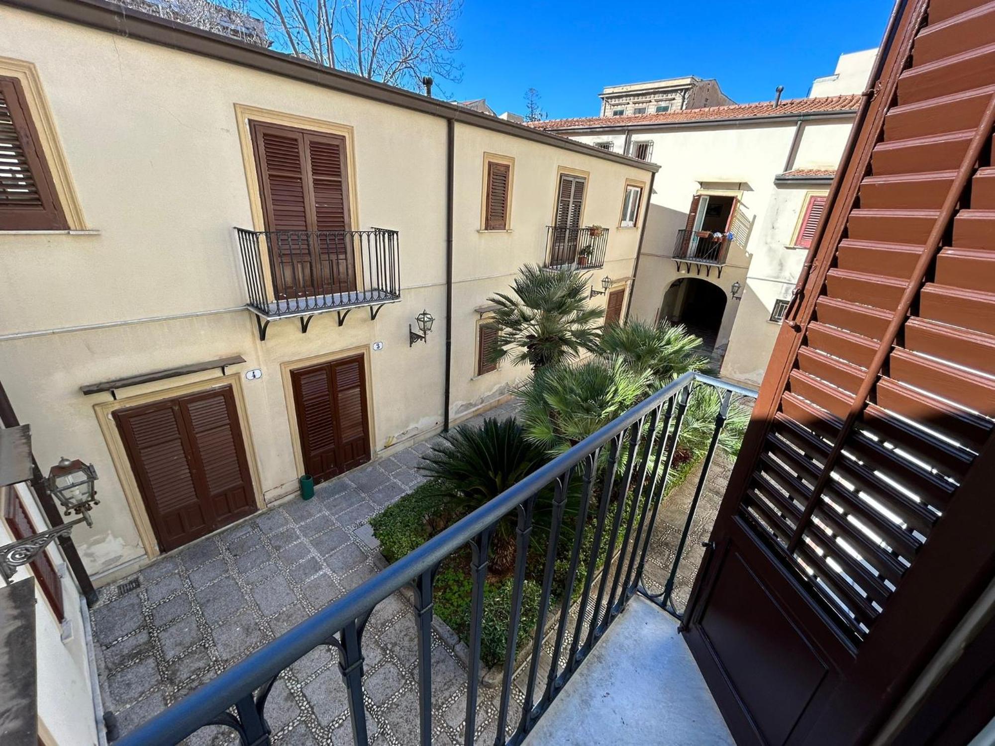 Corte Dei Re Di Palermo Apartment Exterior foto